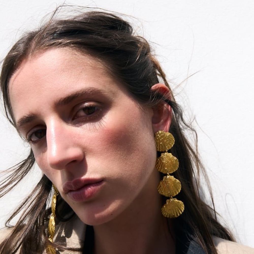 NWT Zara - Gold Seashell Drop Earrings | LIMITED EDITION